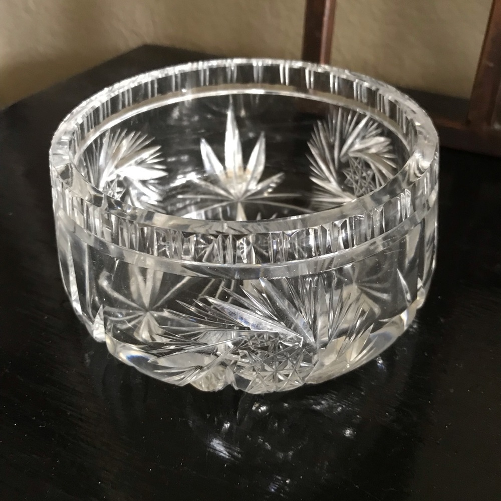 Cut glass wine/champagne coaster